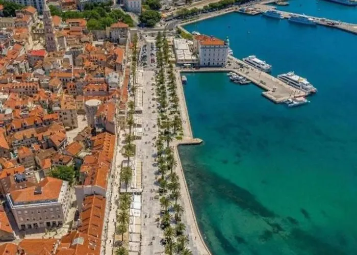 Adriatic Crown 아파트