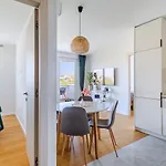 Adriatic Crown Apartment *