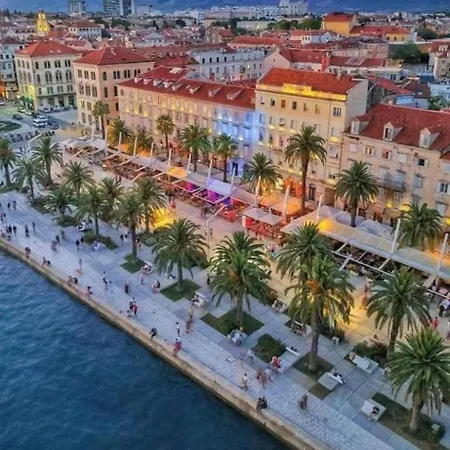 Adriatic Crown * Сплит